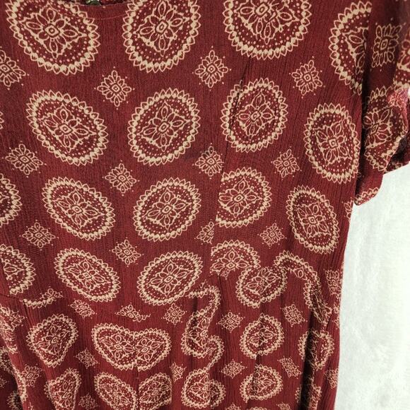 Brandy Melville Romper Women XS to S Maroon Red Medallion Pattern Back Cutouts - Picture 2 of 7